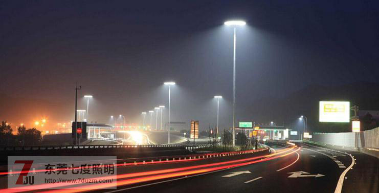 立交桥道路照明宅男视频污污照明实景图