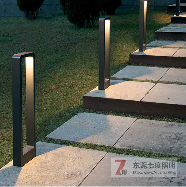 东莞宅男666视频社区照明户外花园草坪灯实拍效果