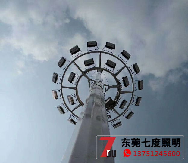 户外大型升降式LED宅男视频污污实拍照片